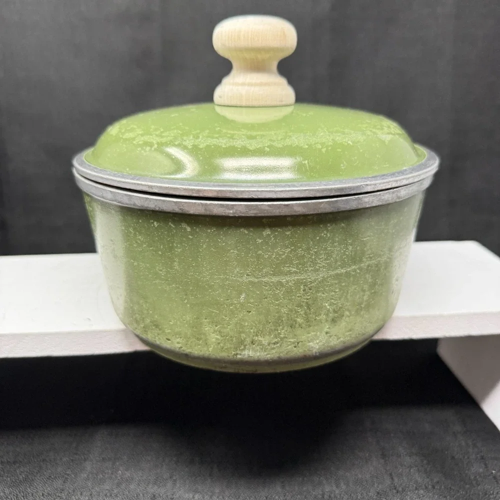 VTG 1960's CLUB Avocado Green Aluminum 3-quart Saucepan w/Lid WORN